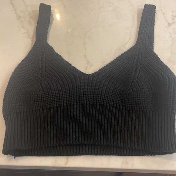 CUTE KNIT CROP TOP - Picture 5 of 5